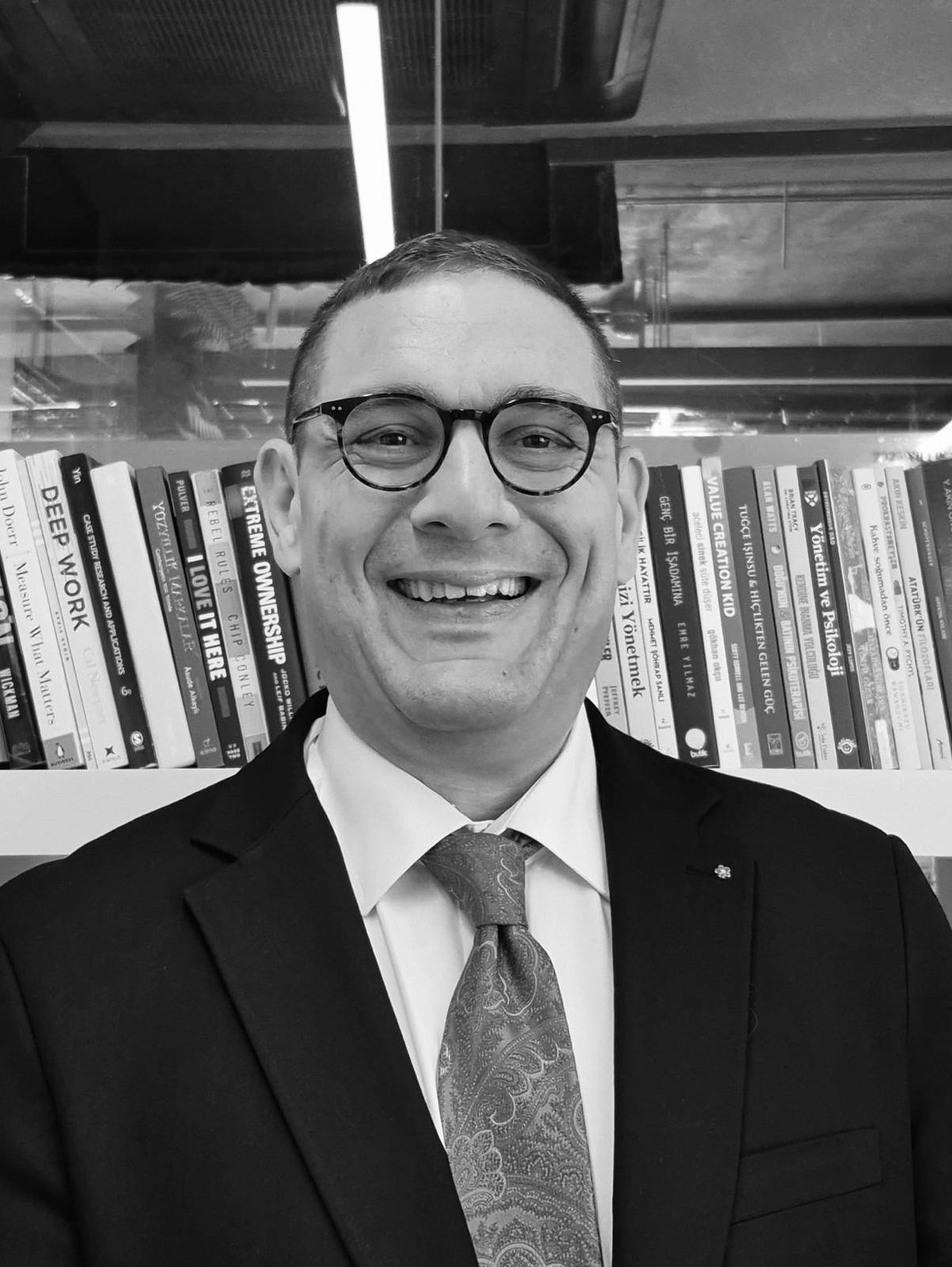 Osman Çakıroğlu